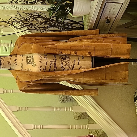 Wilson's Leather Women's suede jacket - Picture 2 of 6